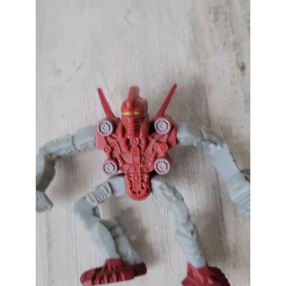 McDonald's Lego 2008 red Gundam robot toy figure - Picture 3 of 5